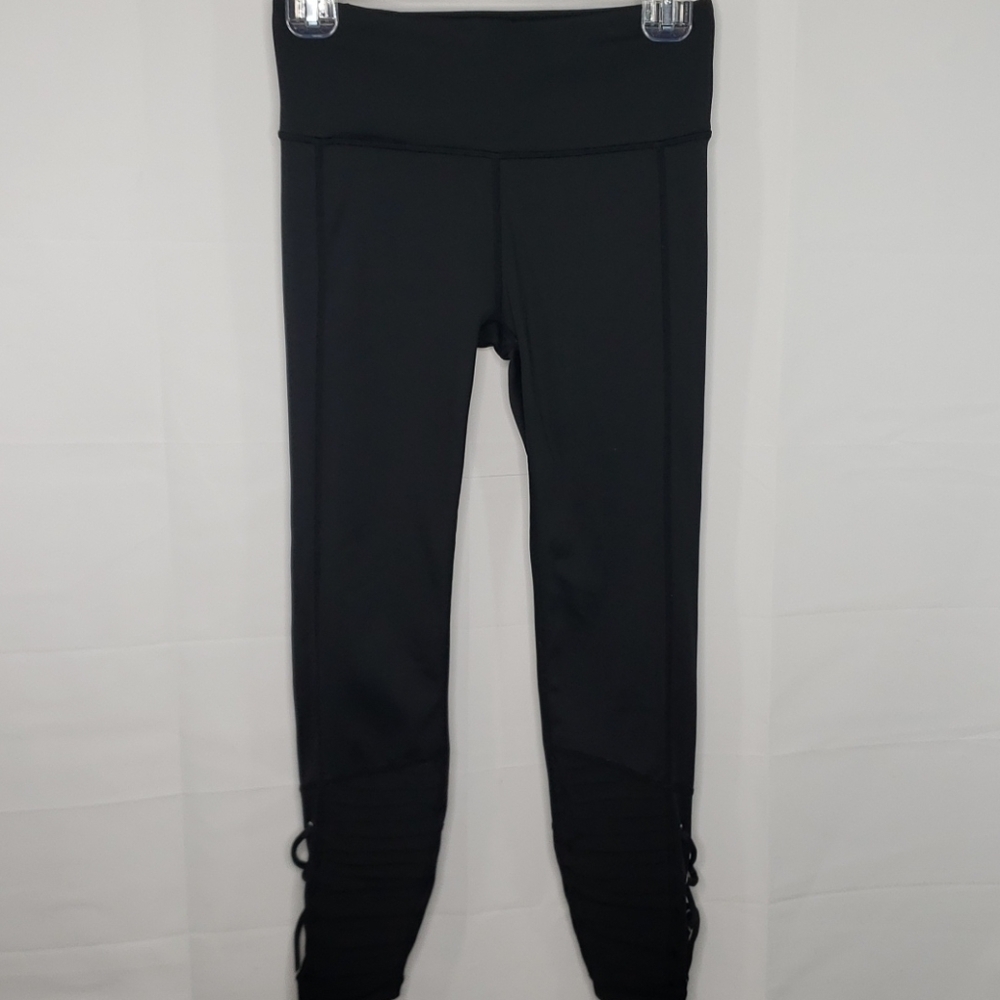 Nanette‎ Lepore leggings